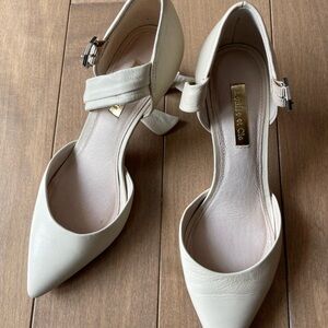Louise et Cie Cream Women's Shoes